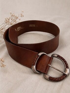 Linea Pelle by Nina K Brown Wide Leather Belt
Vintage Silver Buckle Large